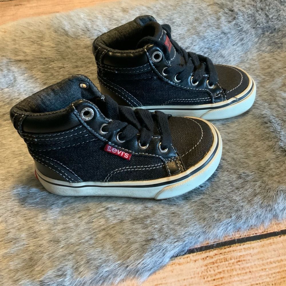 Levi's Toddler Black High-Top Canvas Sneakers Size 5